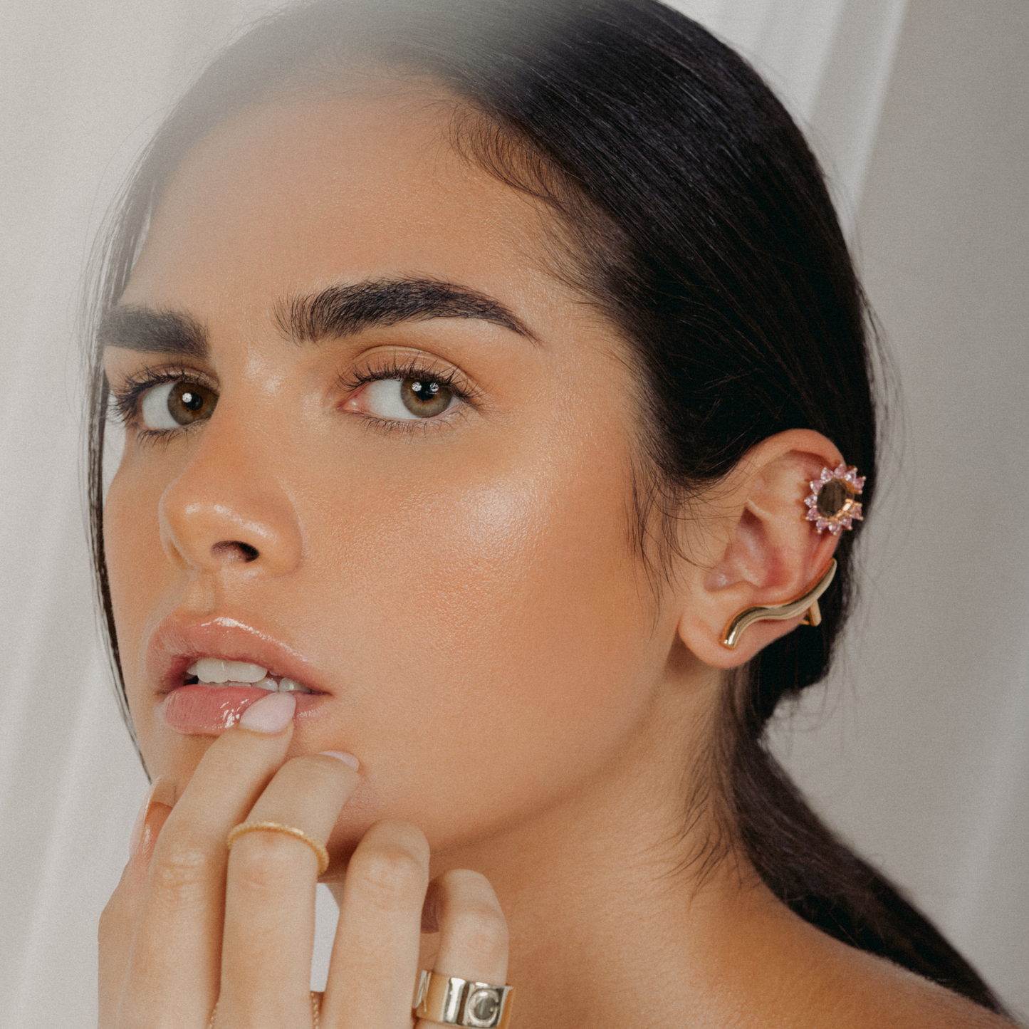 Enlightened Lobe Slip